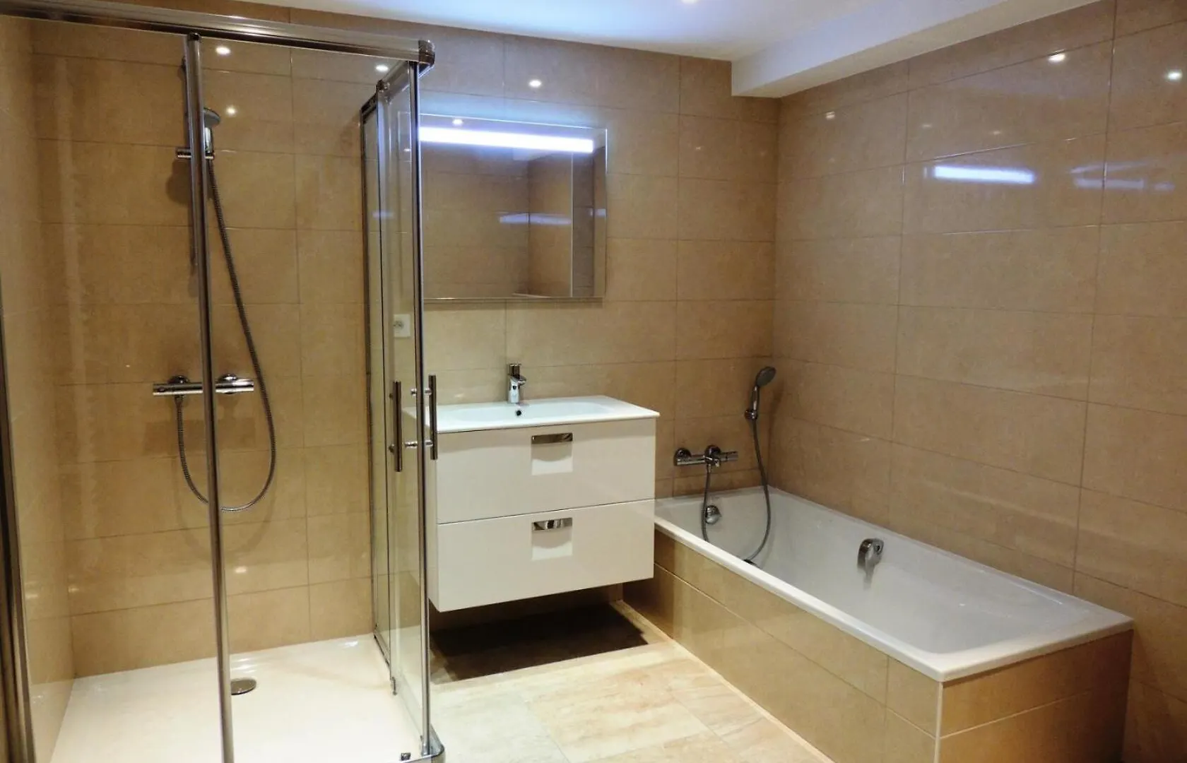 Chalets Eden Snow - Appartement Spacieux Mae-2481 Les Gets Apartman